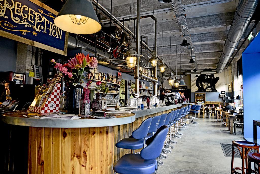 Stayokay Hostel Eindhoven - Blue Collar Exterior foto